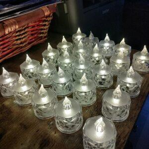 20 working Tea Lights